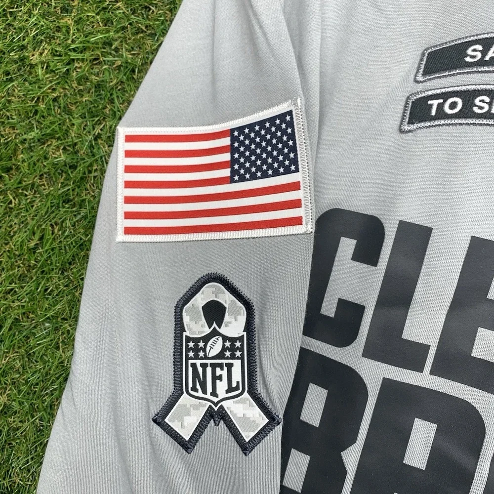Cleveland Browns Nike Salute to Service Shirt Mens Medium Hooded Dri-Fit NWT